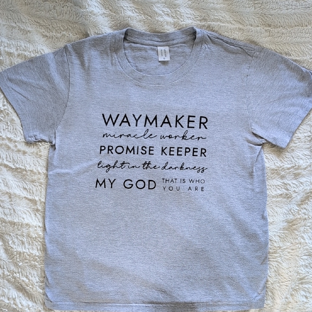 Gray Graphic T-Shirt with Inspirational Text